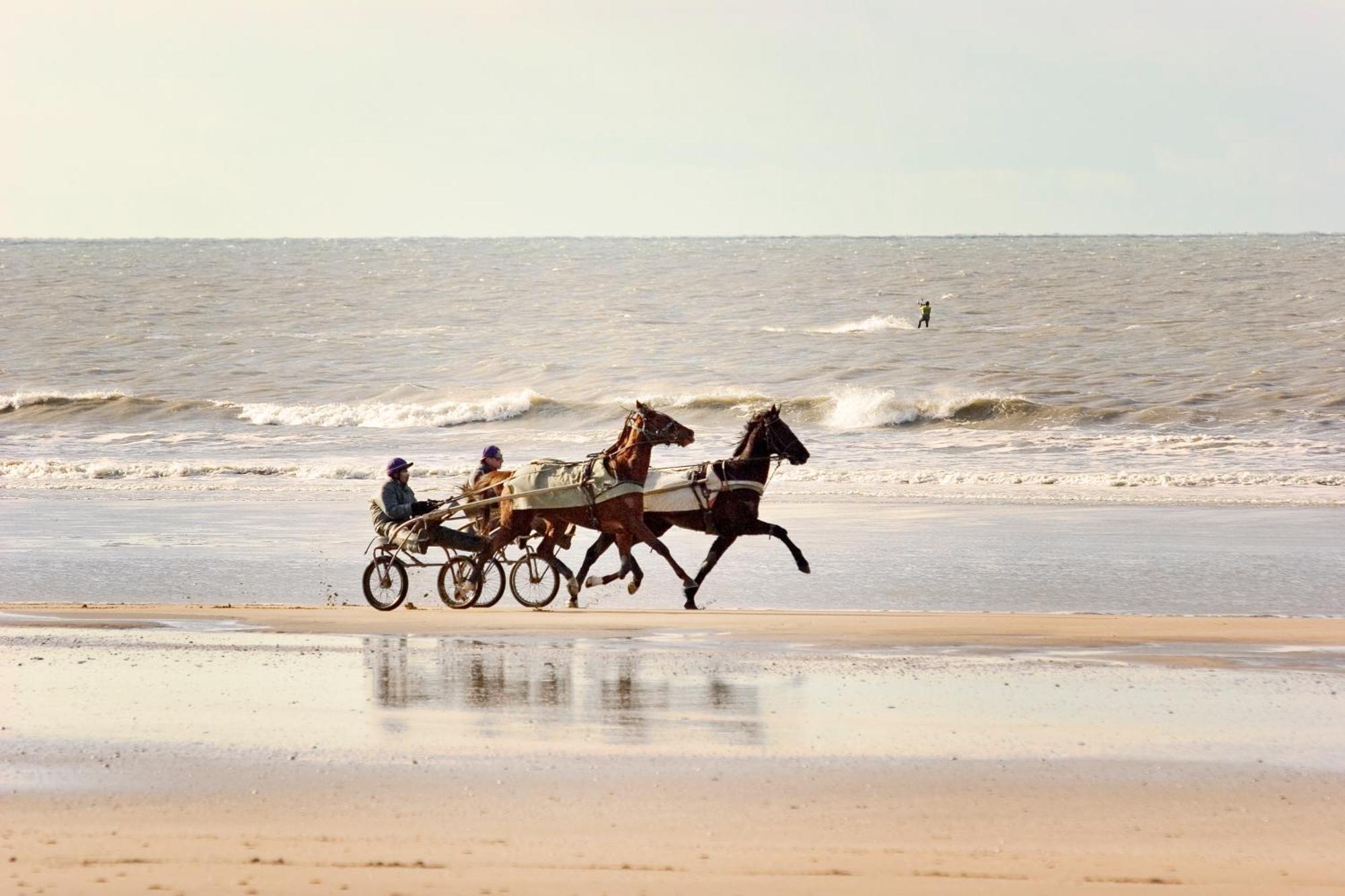 Ibis Budget Cabourg Dives Sur Mer Esterno foto