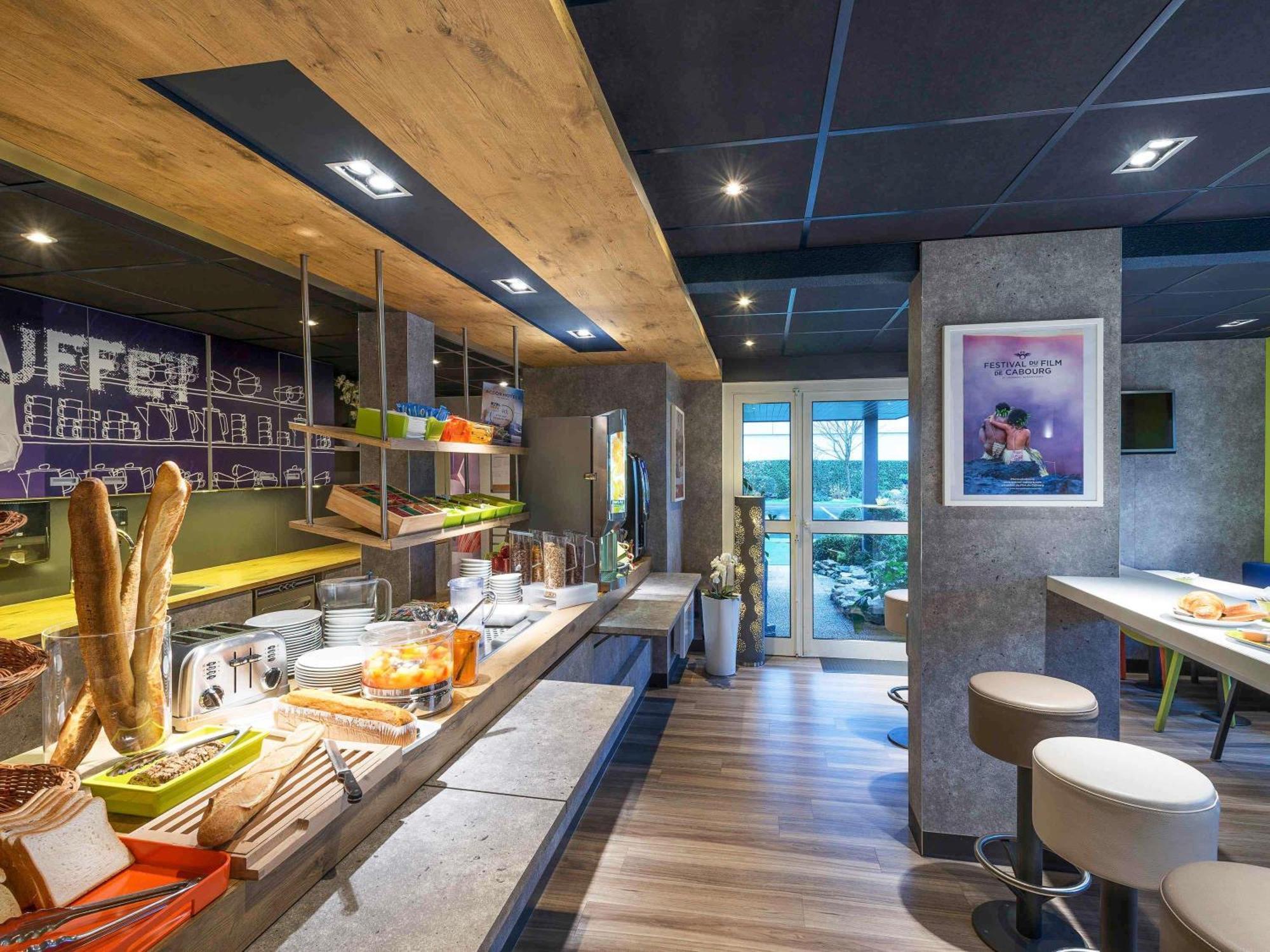 Ibis Budget Cabourg Dives Sur Mer Esterno foto